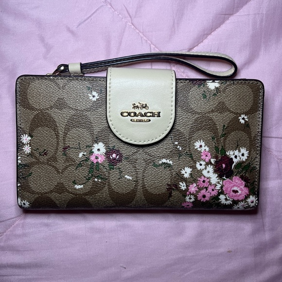 Floral Coach Wallet - Picture 1 of 4